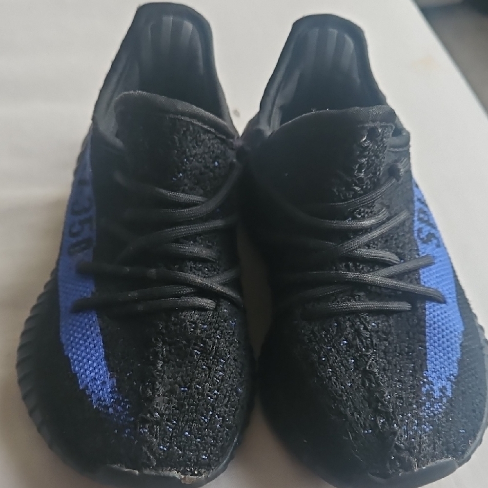 Toddler Yeezy Boost - 11c